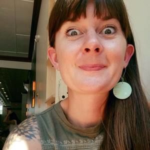 Meet your Posher, Monica